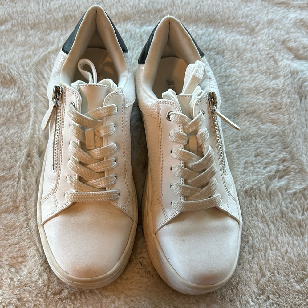 Just fab sneakers
